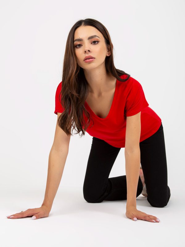 Czerwony damski t-shirt basic bawełniany