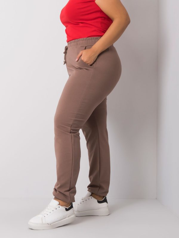 Brązowe spodnie dresowe plus size Beatriz